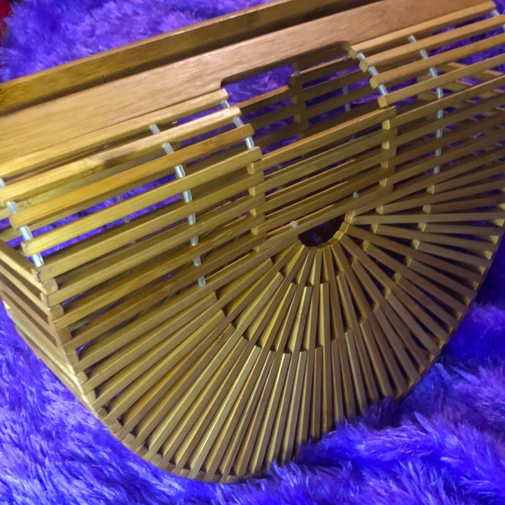 Woven Bamboo Beach Purse !